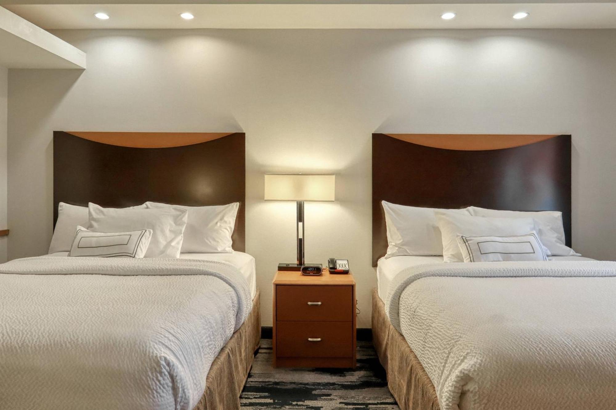 Fairfield Inn & Suites By Marriott Harrisburg West/New Cumberland Bagian luar foto