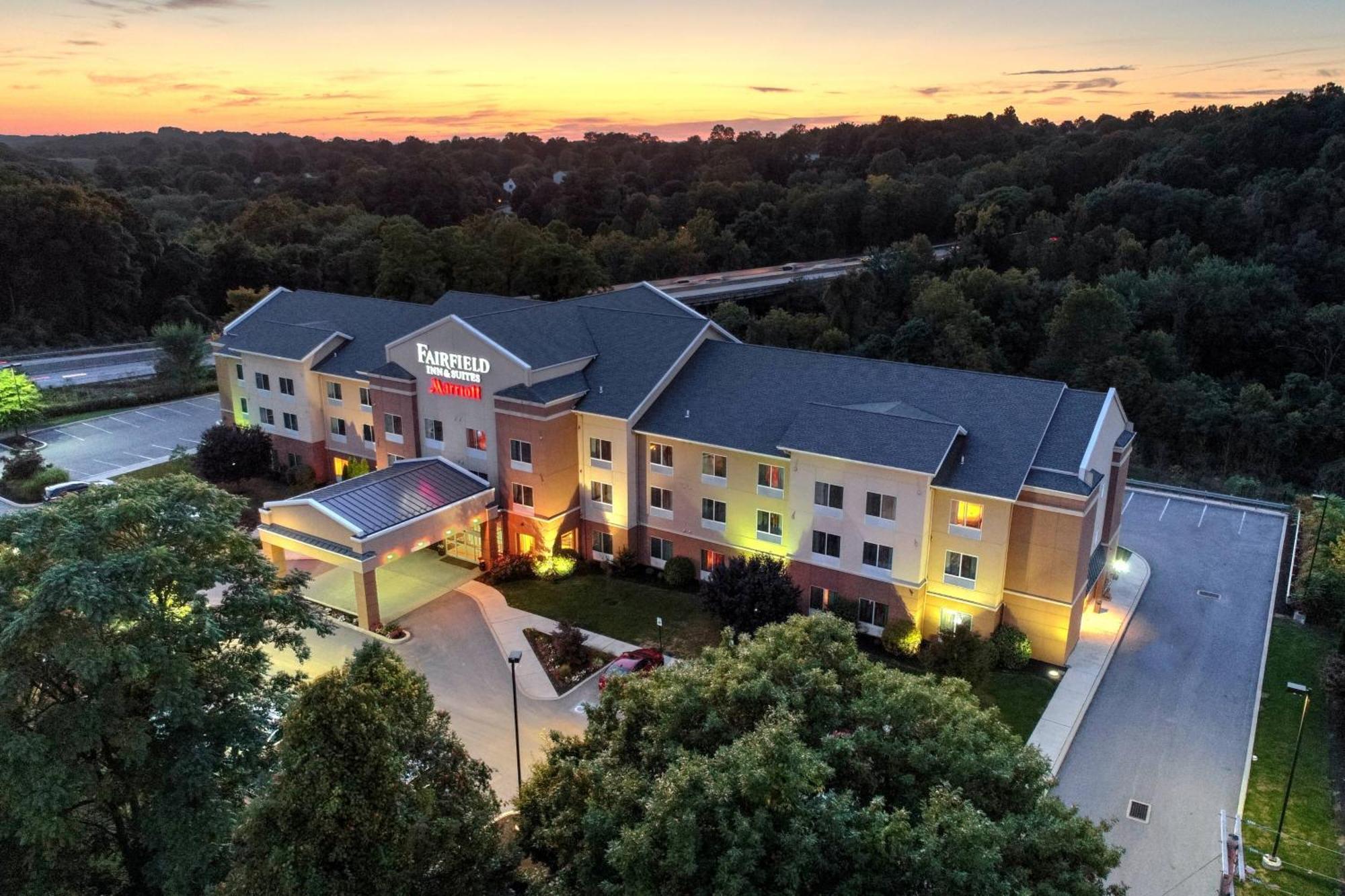 Fairfield Inn & Suites By Marriott Harrisburg West/New Cumberland Bagian luar foto