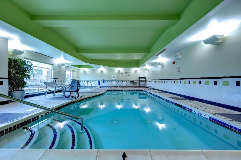 Fairfield Inn & Suites By Marriott Harrisburg West/New Cumberland Bagian luar foto