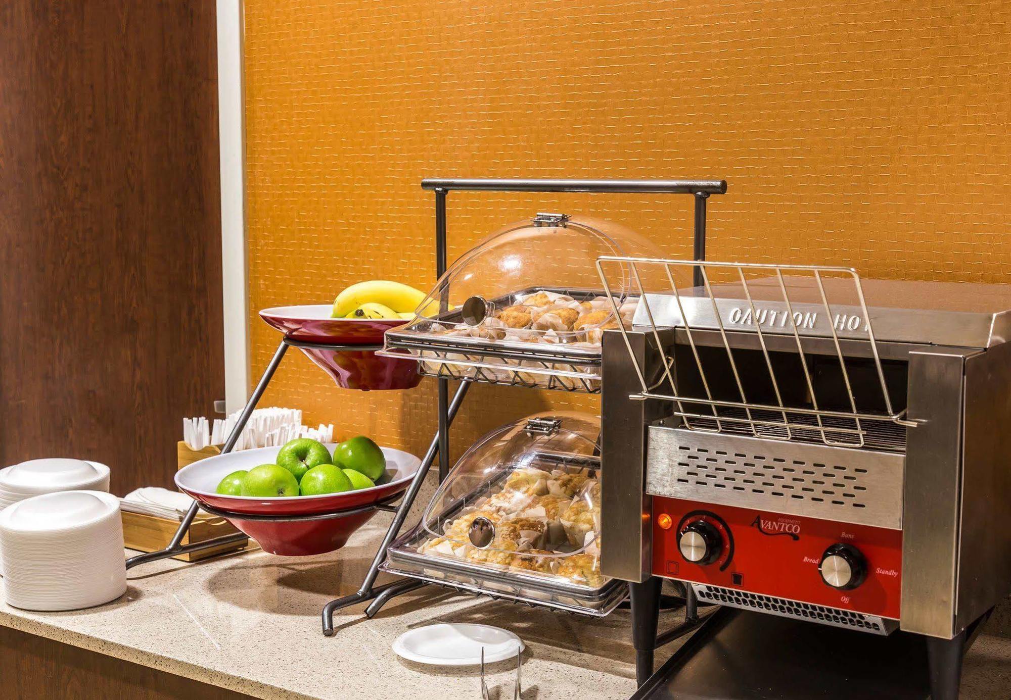 Fairfield Inn & Suites By Marriott Harrisburg West/New Cumberland Bagian luar foto