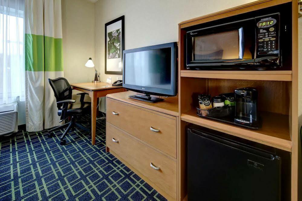 Fairfield Inn & Suites By Marriott Harrisburg West/New Cumberland Bagian luar foto